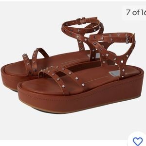 Dolce Vita Cosmo Sandal, size 6.5